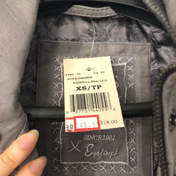 Guess leather jacket - Picture 2 of 3